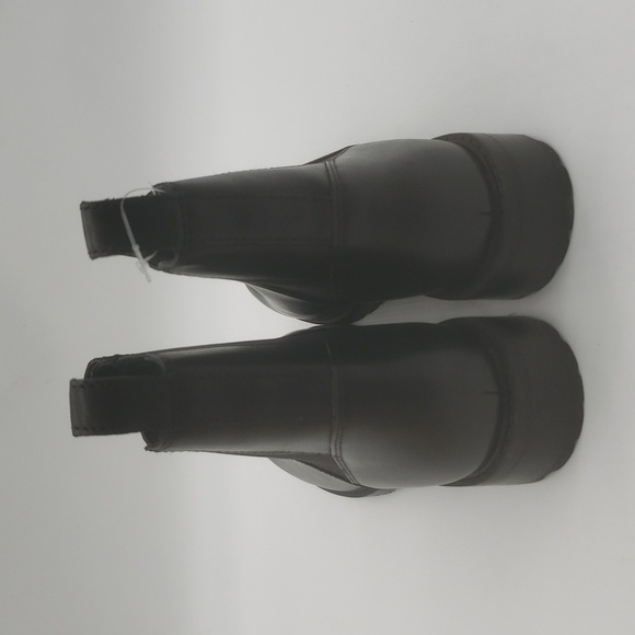 Steve Madden Women's Black Ankle Boots Size 7 NWT - Picture 5 of 10